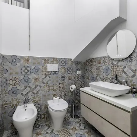- 2 Private Units For 4 - Ac & Wifi *